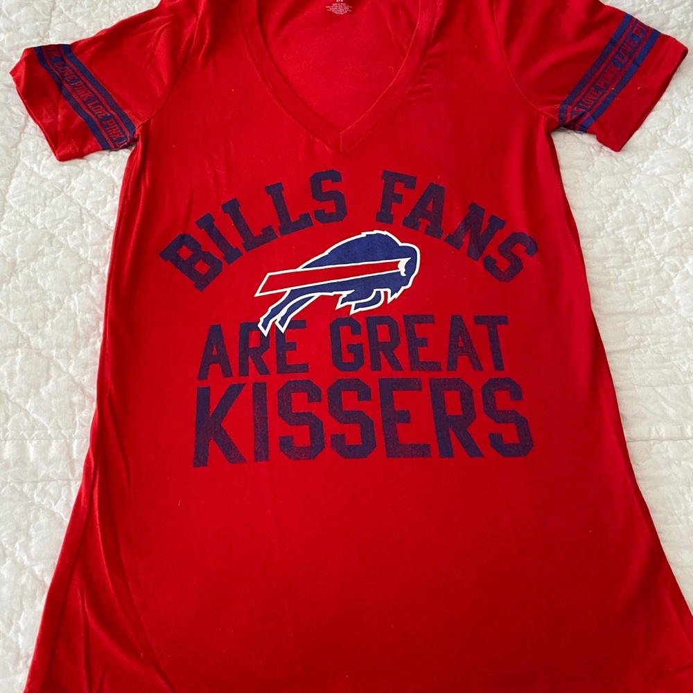 Buffalo Bills Fans Are Great Kissers Tee